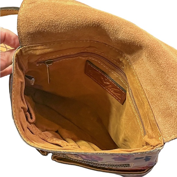 Patricia Nash Leather Granada Crossbody Bag - Picture 8 of 9